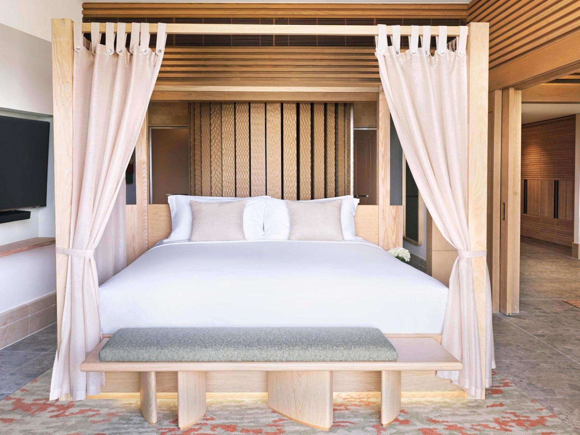 Apartament typu Signature Palm Suite z 1 sypialnią, łóżkiem typu king-size, rozkładaną sofą i widokiem na morze (tylko dla osób dorosłych)