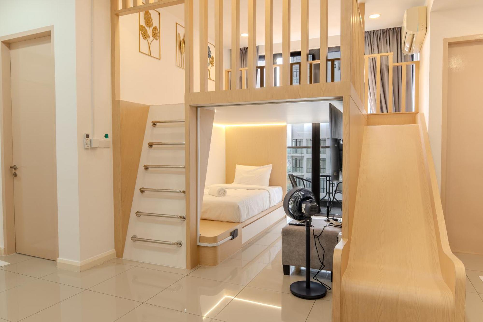 One-Bedroom Apartment