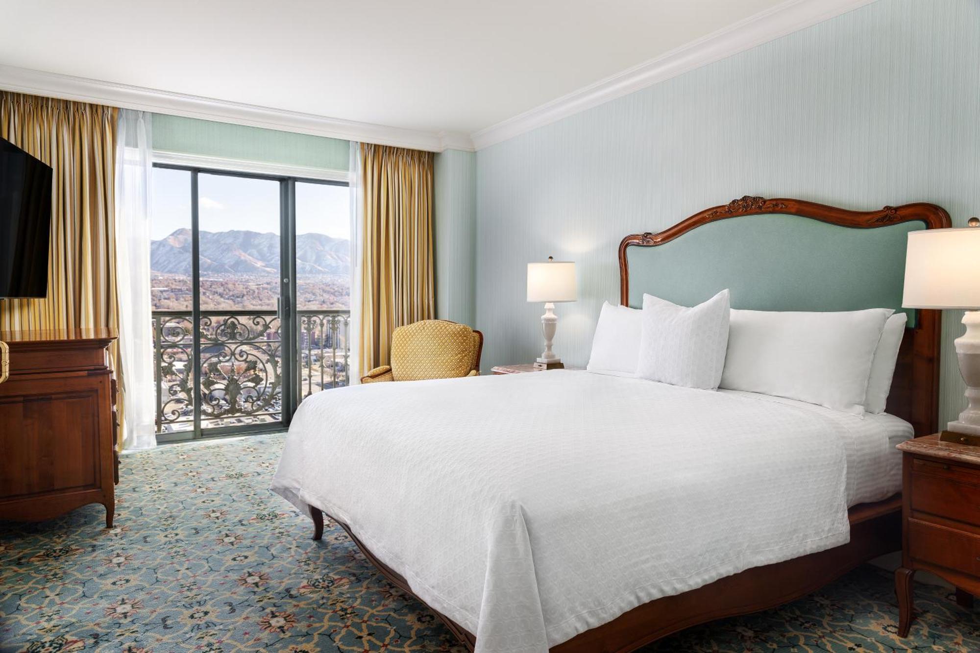 Executive King Suite