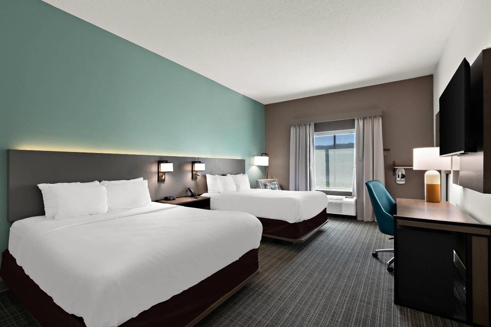 Queen Room Two Queen Beds Accessible or Non-Smoking
