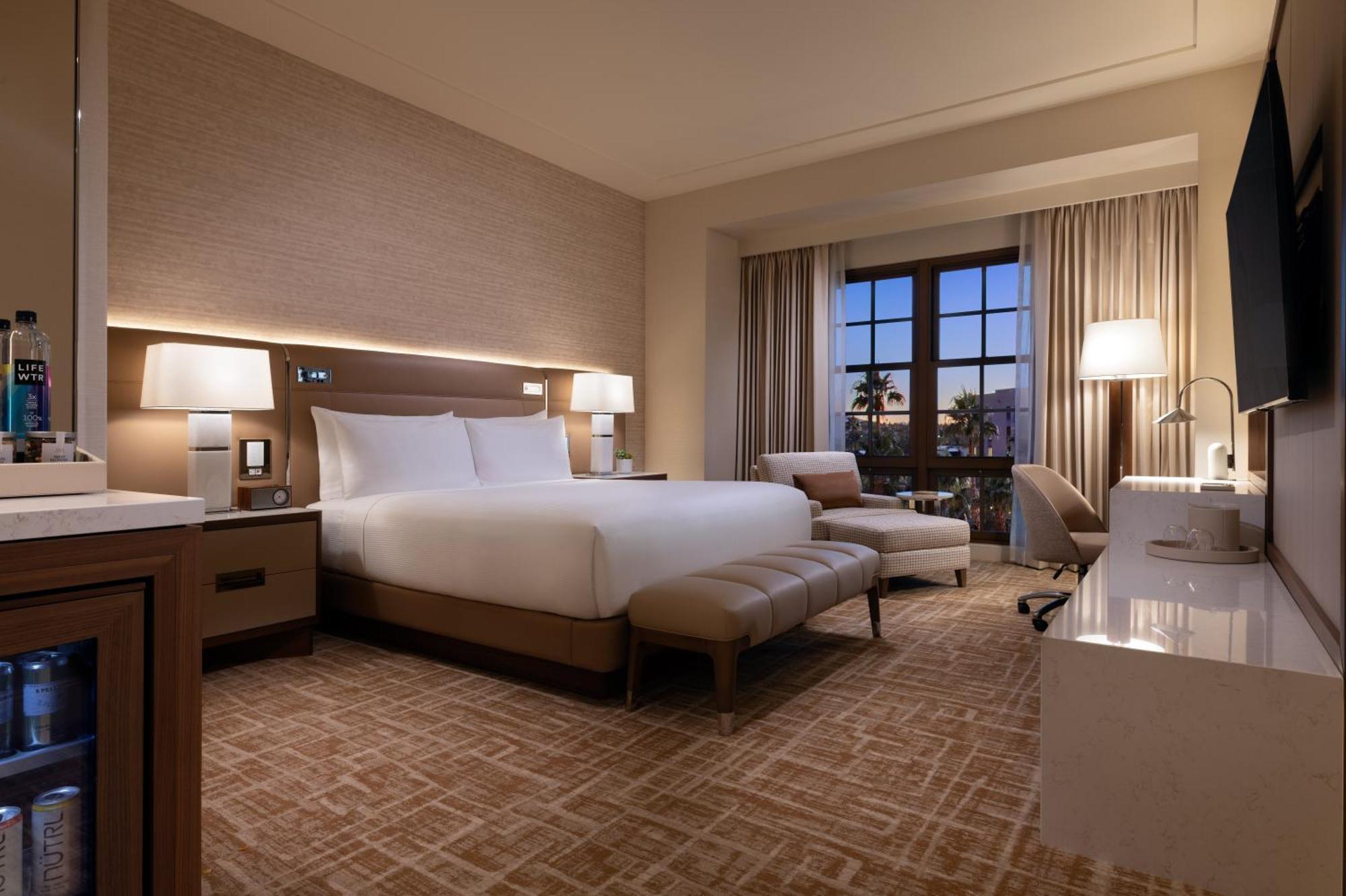 Resort King Newly Remodeled