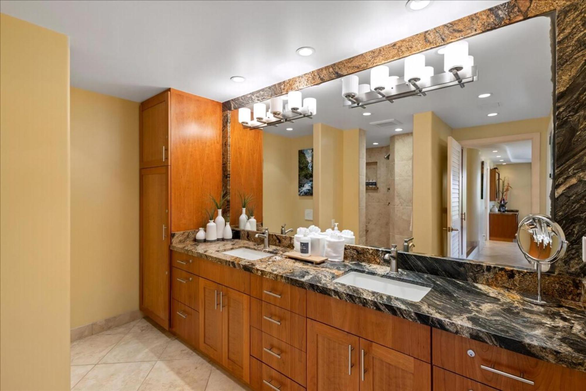 Two-Bedroom Superior Suite Mountain View