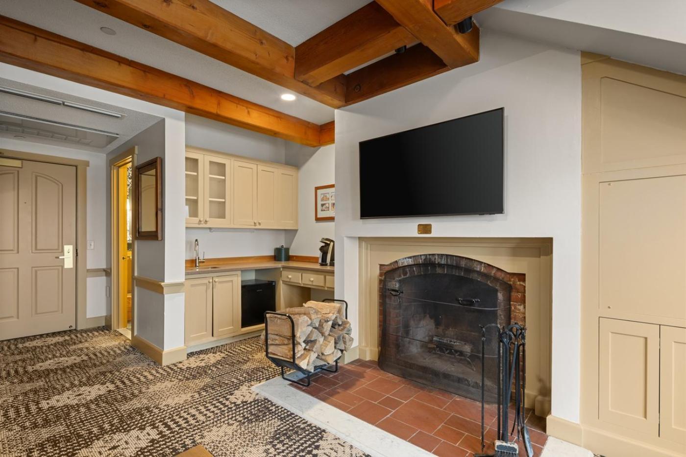 King Suite Balcony