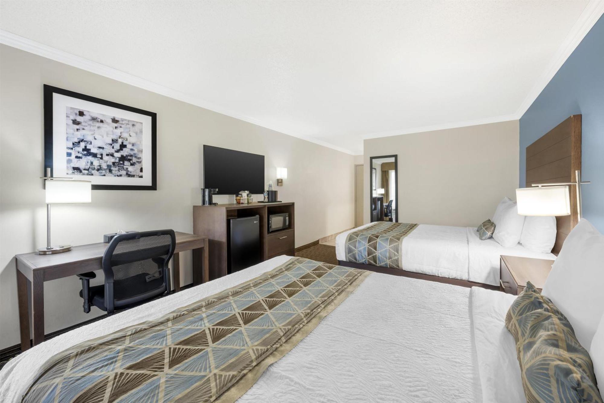 Queen Room Two Queen Beds Non Smoking