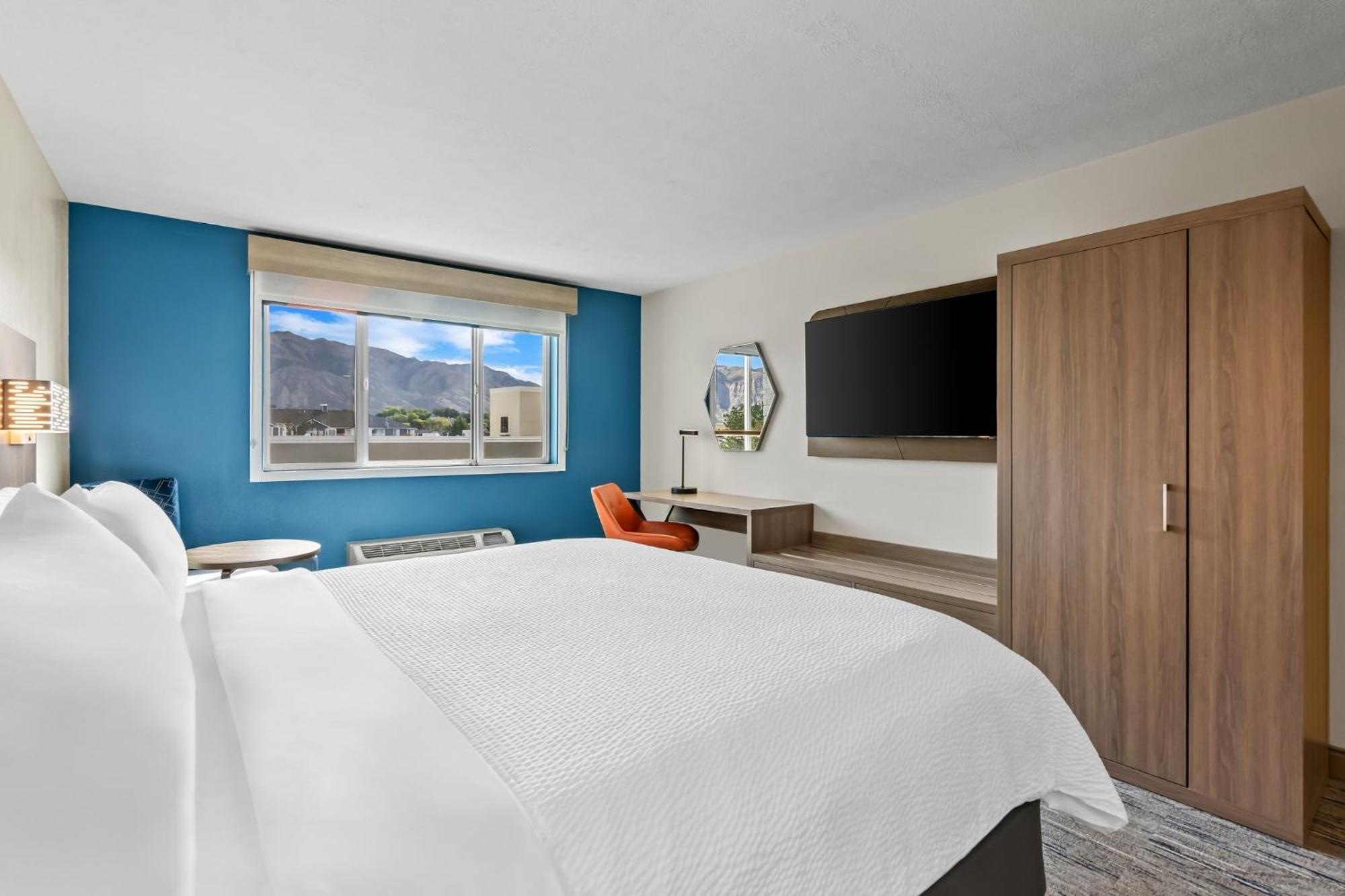King Room Mountain View