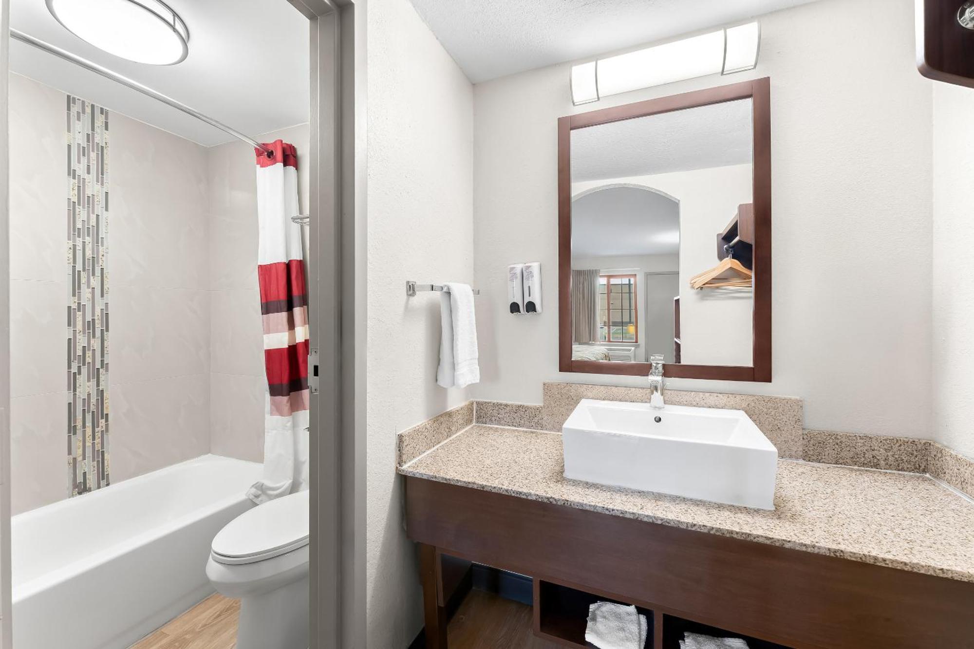 Deluxe Double Room Two Double Beds Non-Smoking