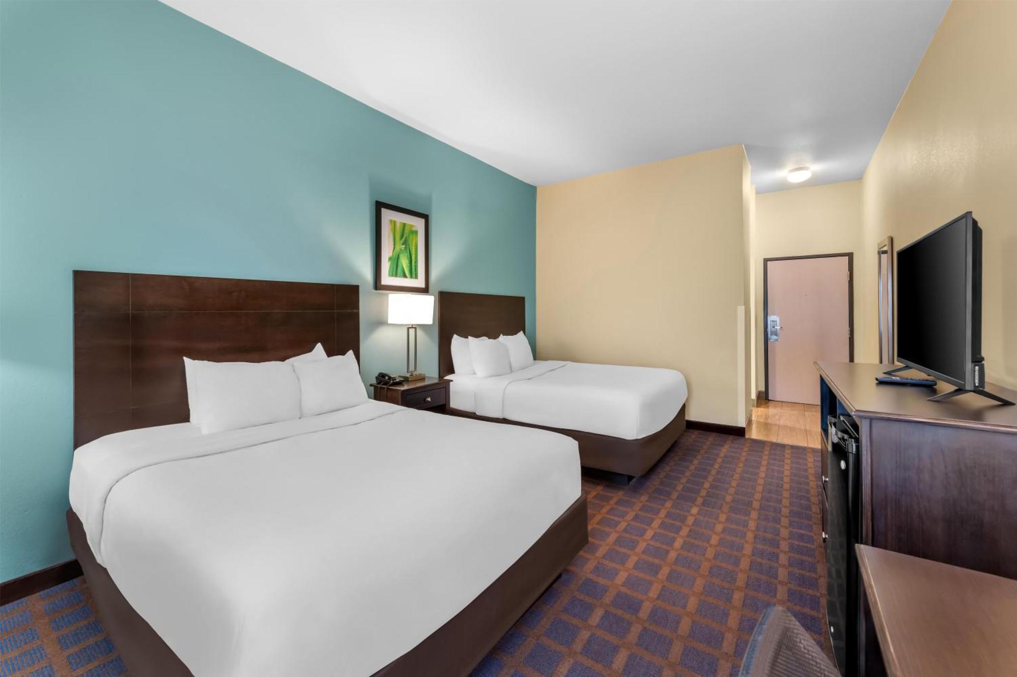 Queen Room Two Queen Beds