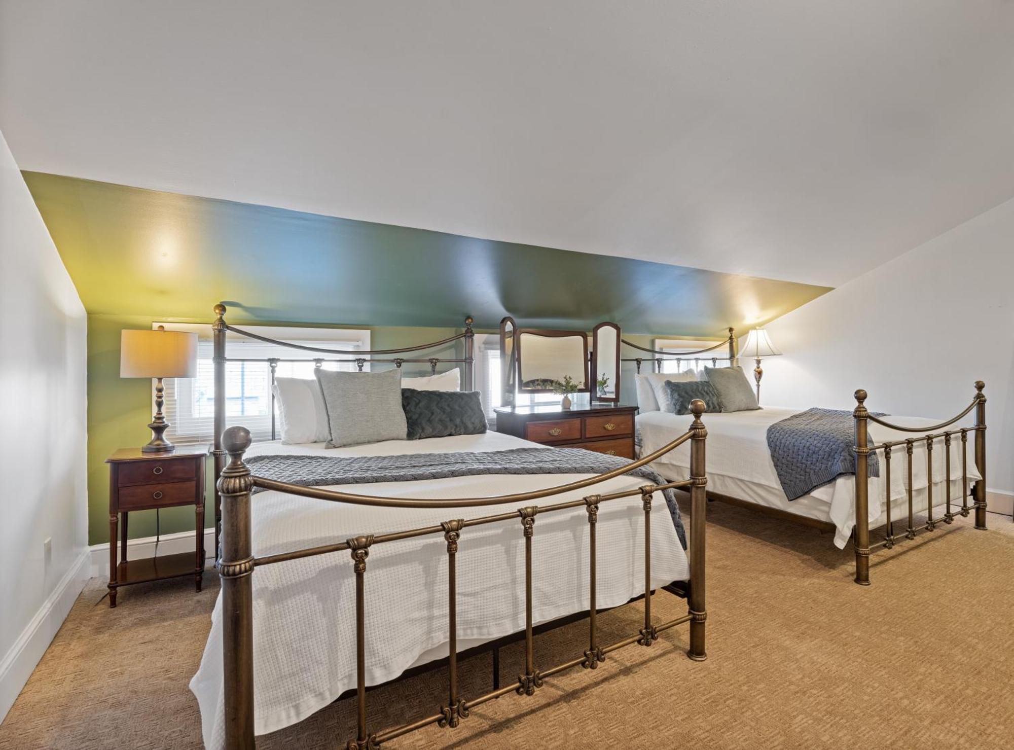 Townhome Suite