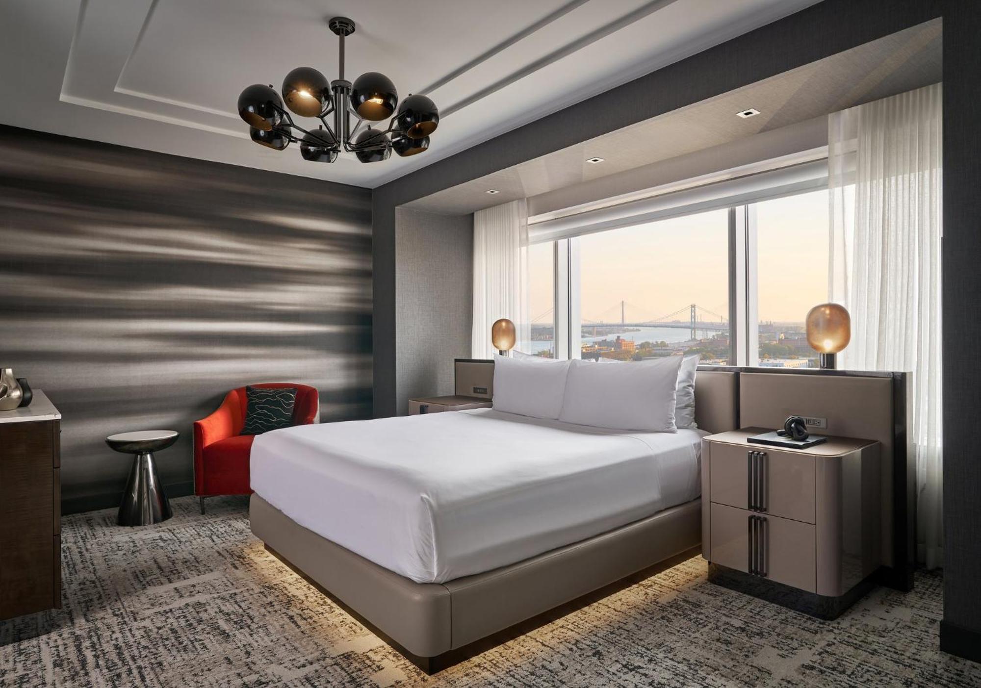 Executive Corner Suite
