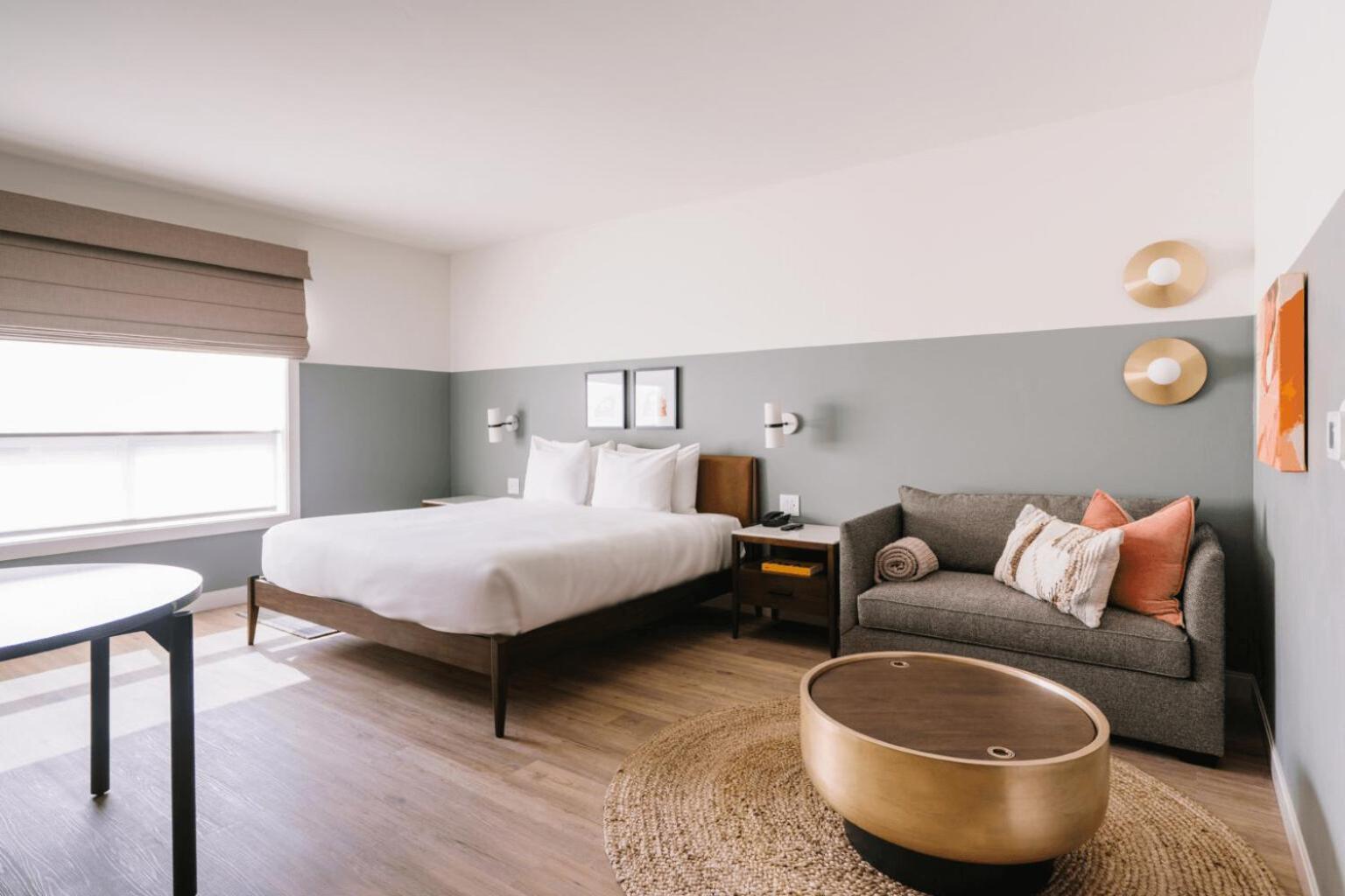 King Room Mountain View