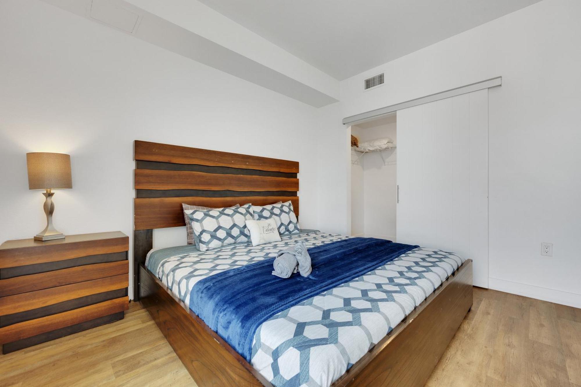 Two-Bedroom Deluxe Apartment