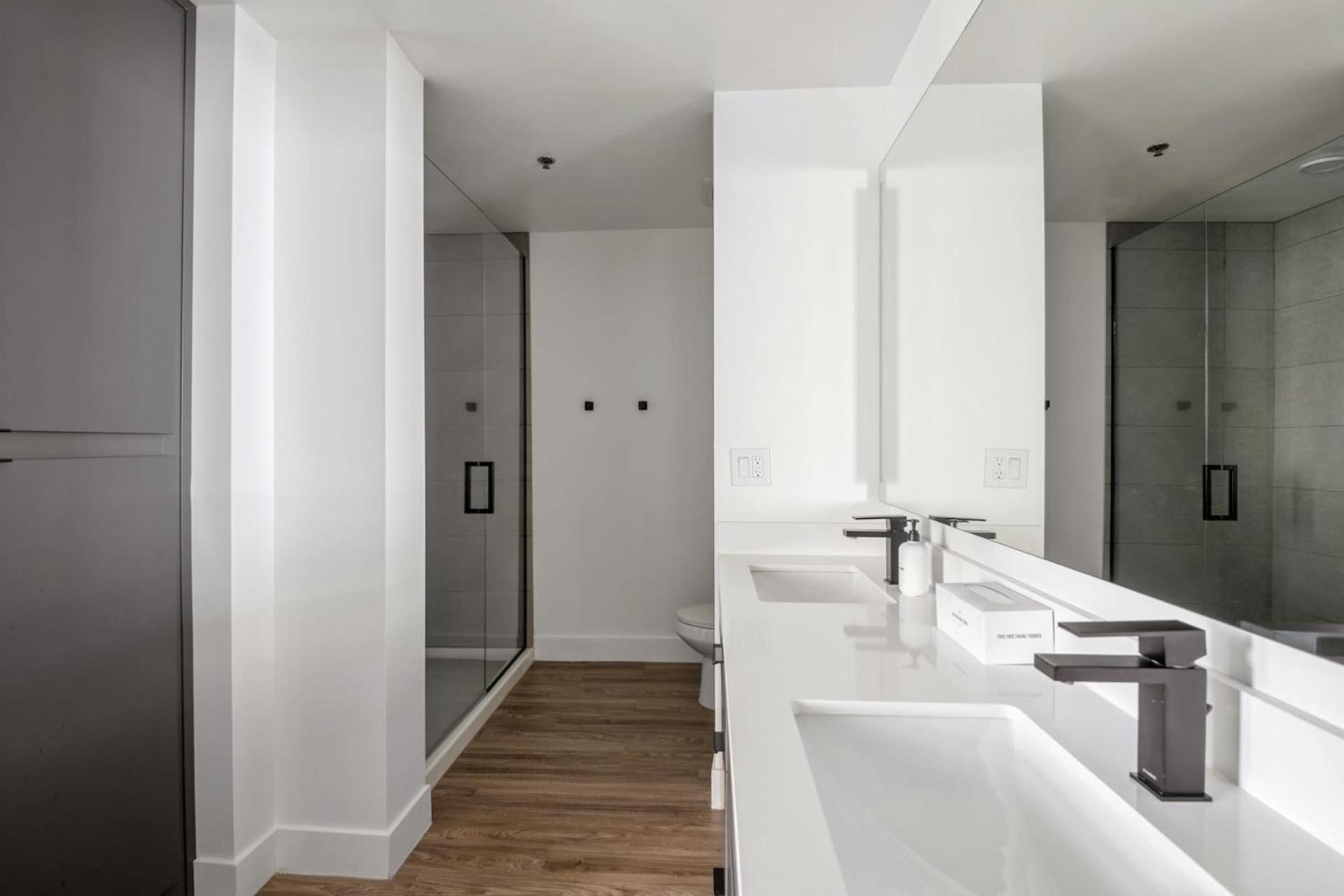Two-Bedroom Apartment Self Check Virtual Front Desk