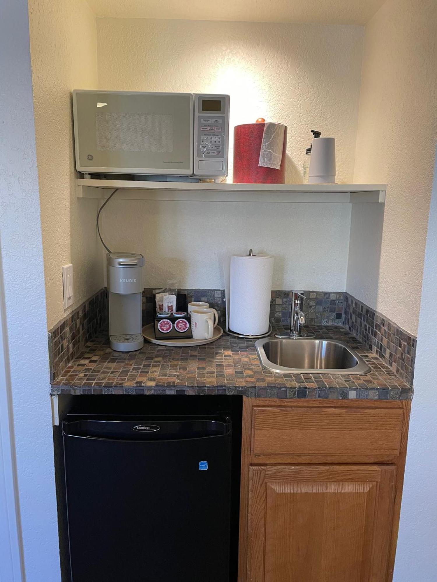 One-Bedroom Suite