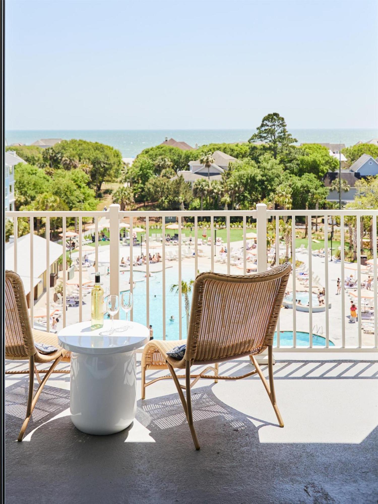 One-Bedroom Suite Premium View