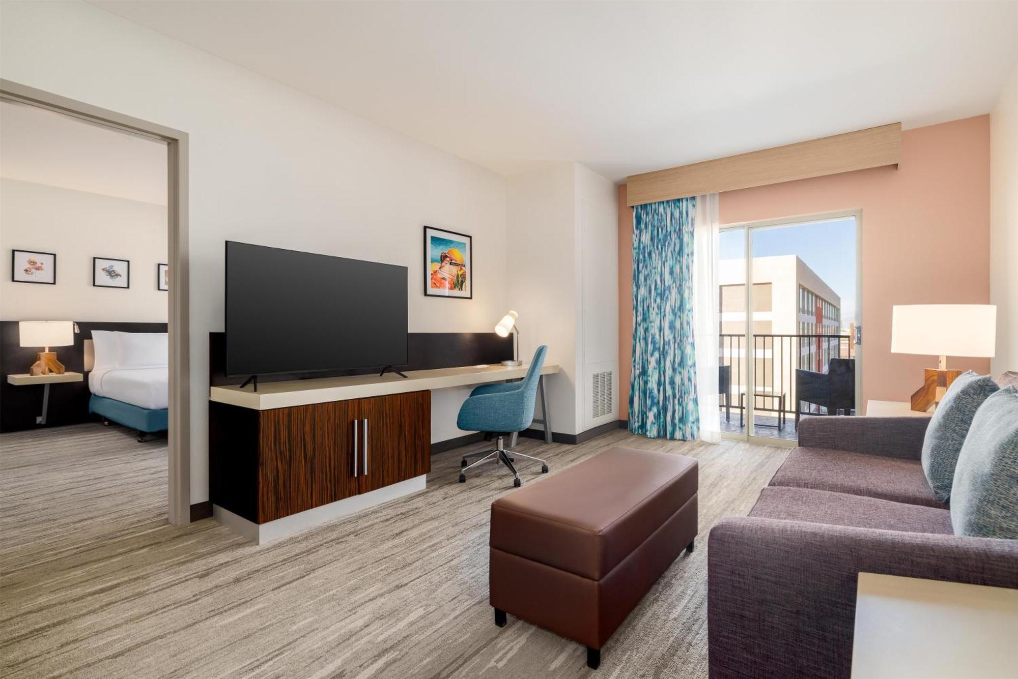 One-Bedroom King Suite Sofa Bed