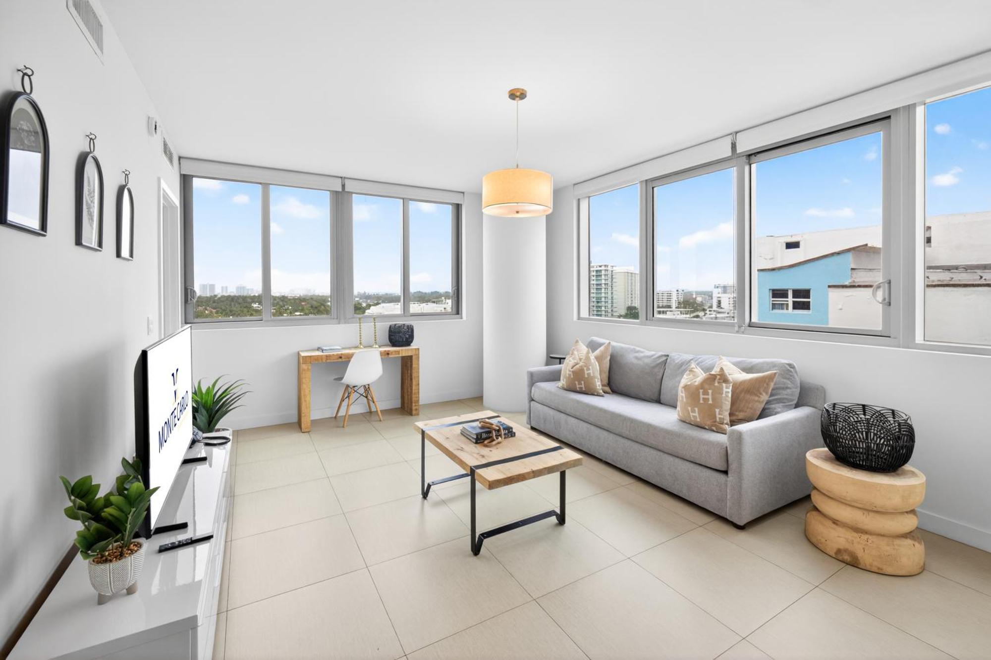 One-Bedroom Apartment Partial Sea View
