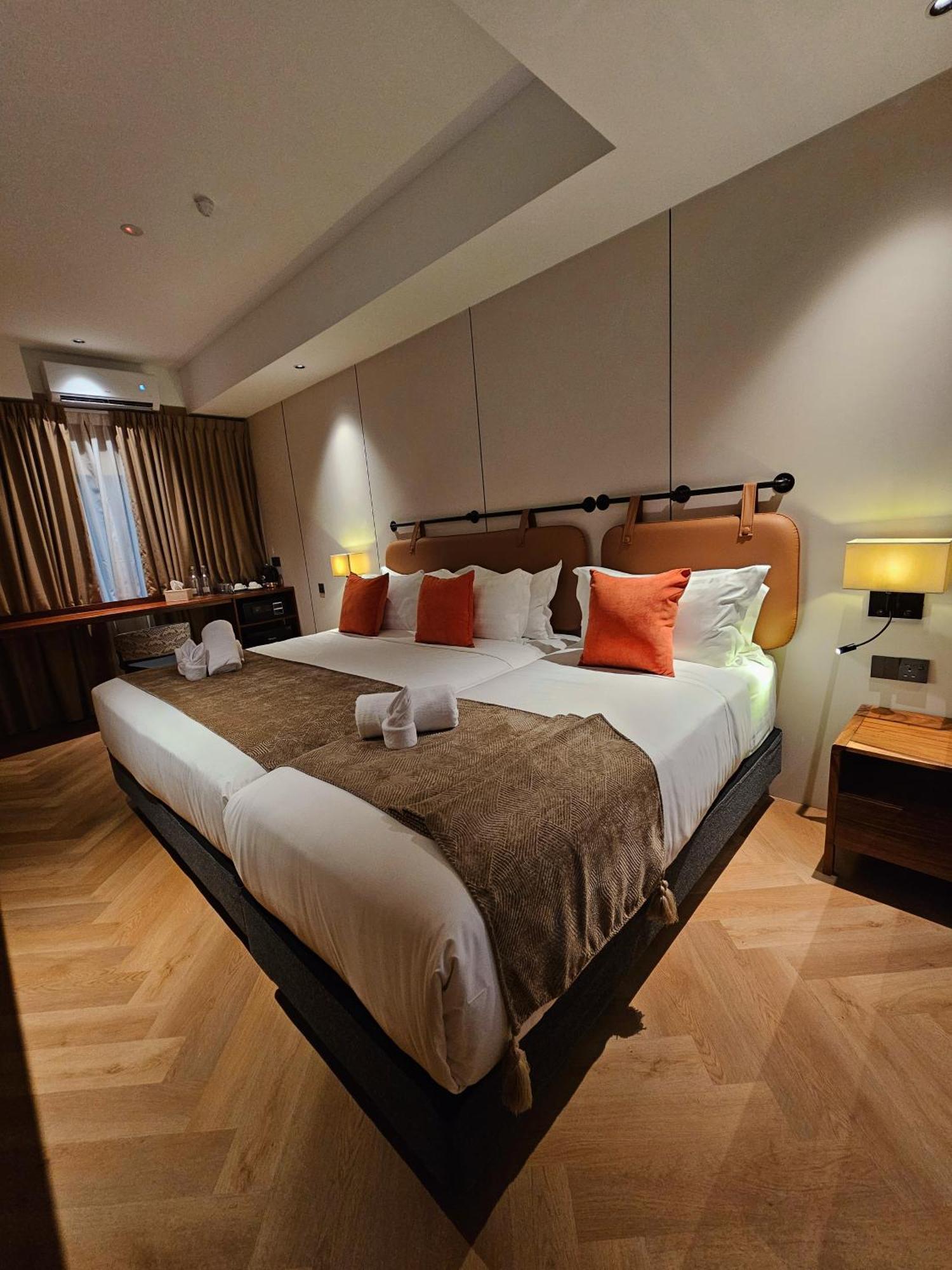 Luxury Triple Room