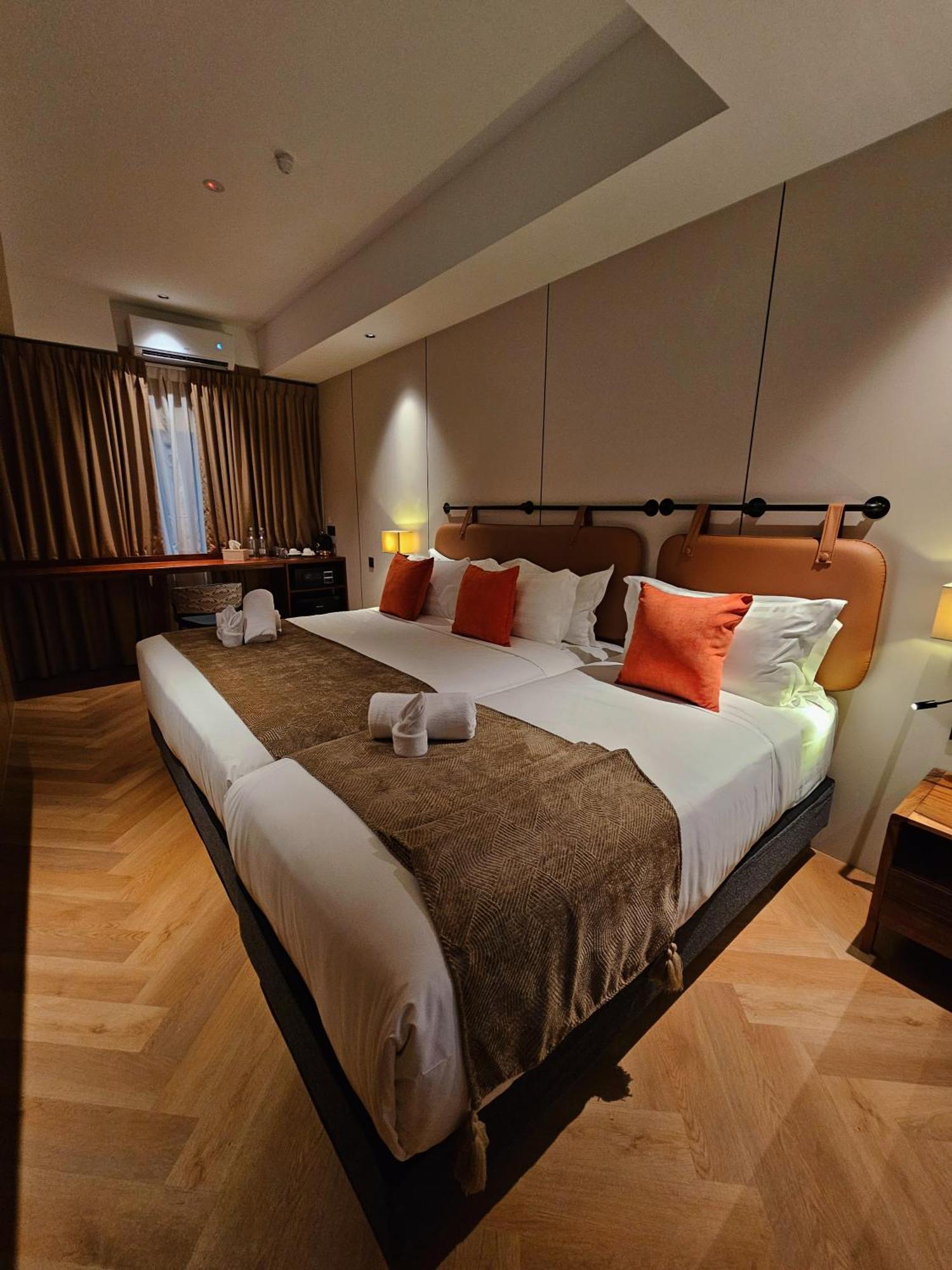 Luxury Triple Room