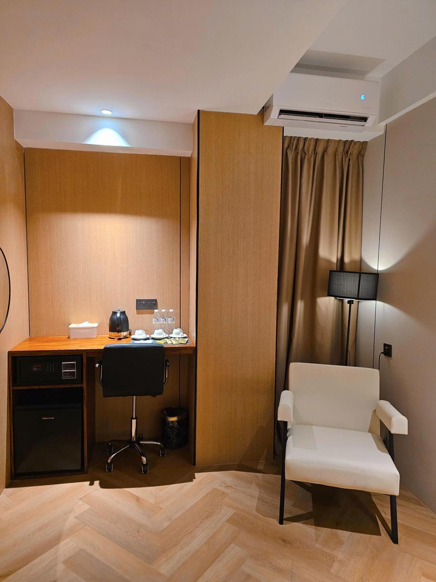 Luxury Triple Room