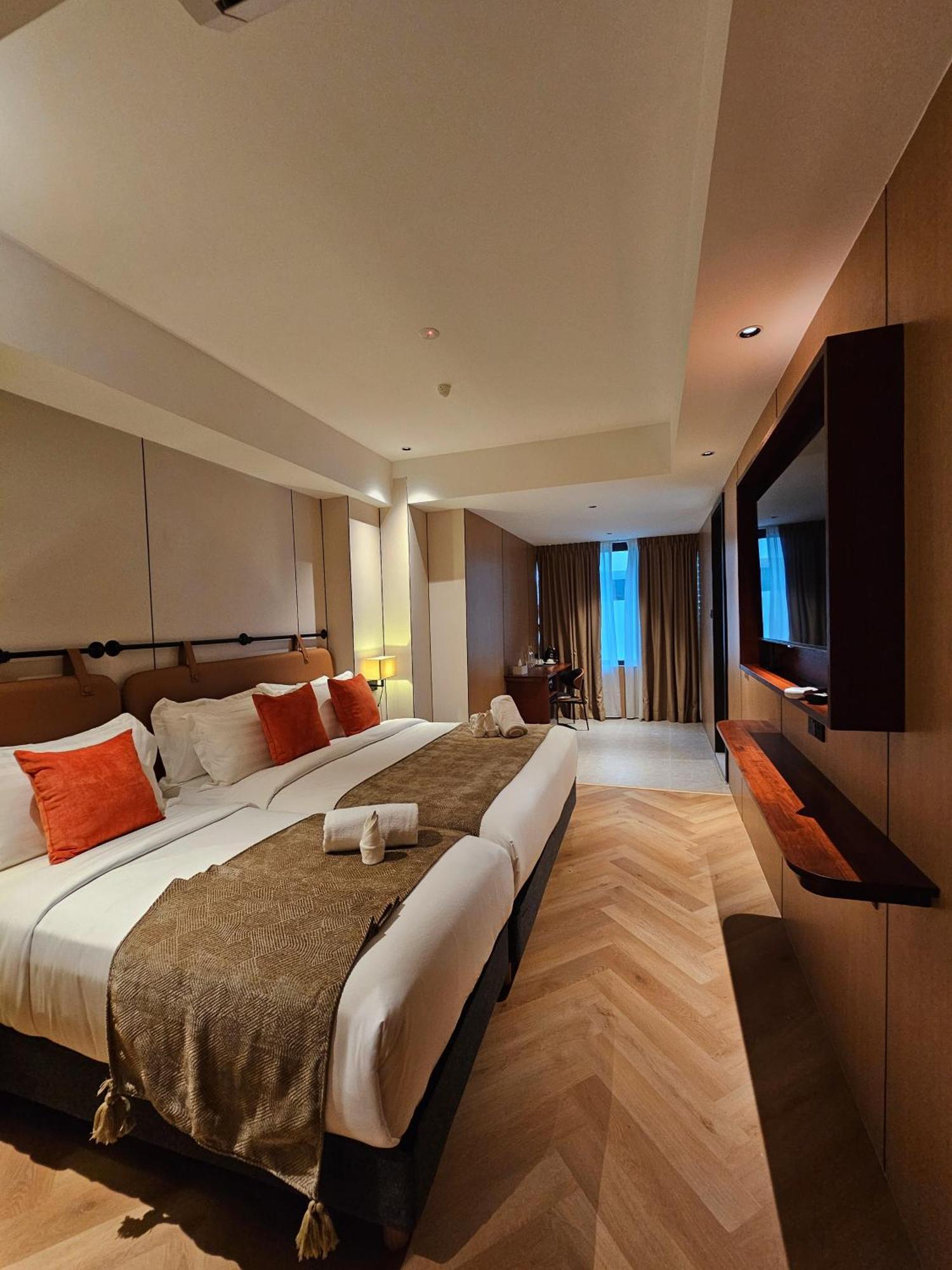 Superior Triple Room