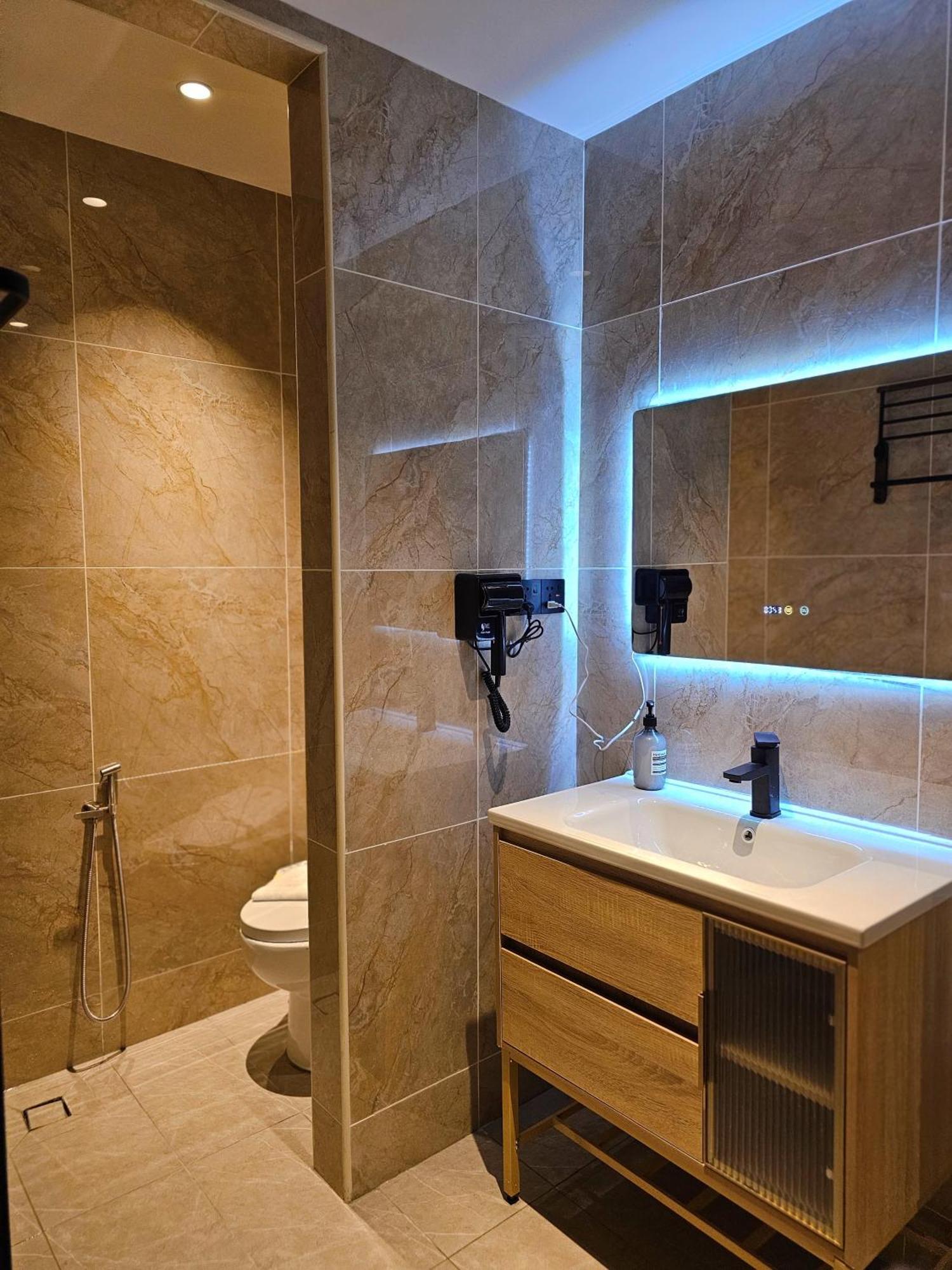 Luxury Triple Room