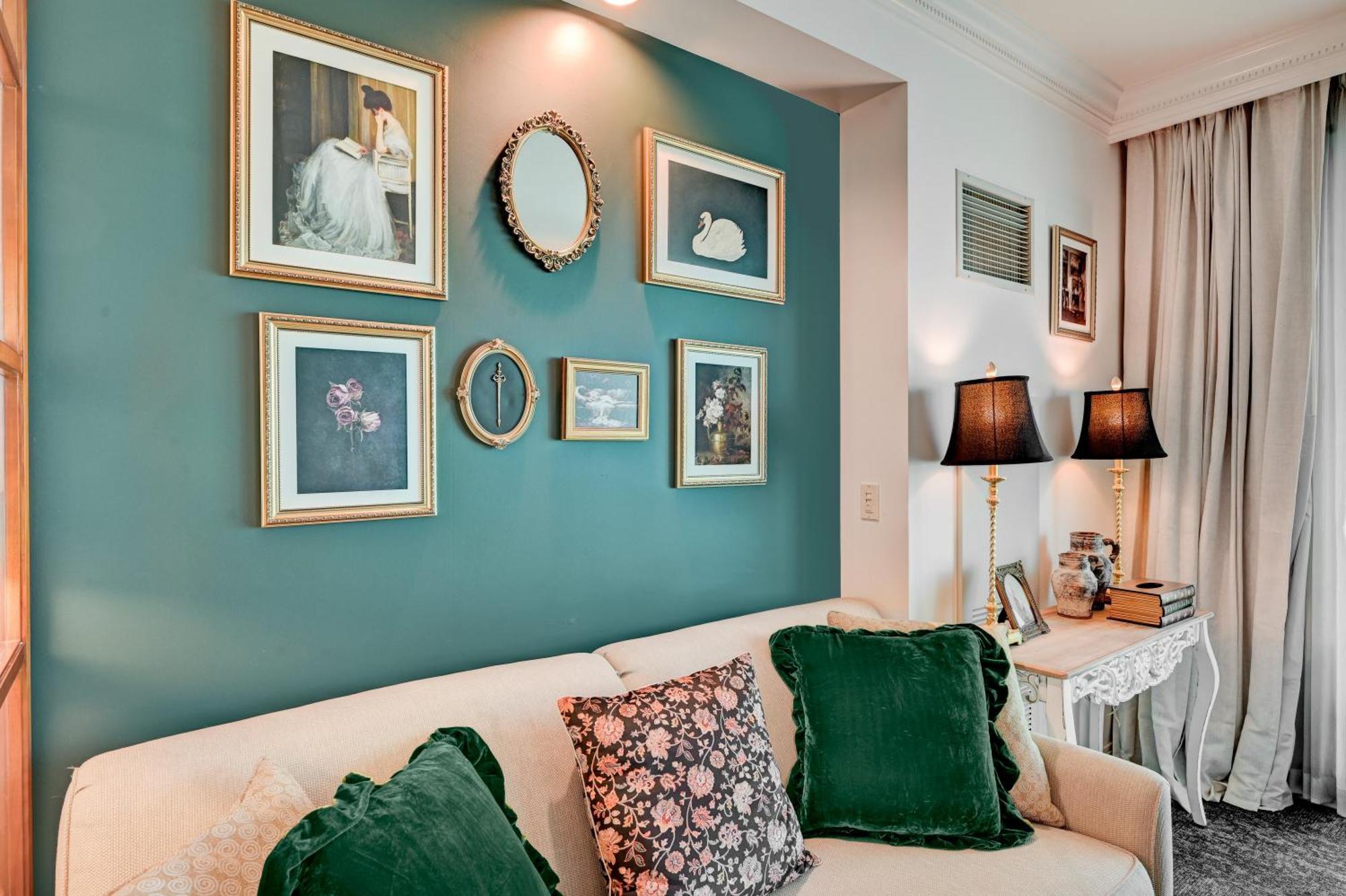 Suite Balcony