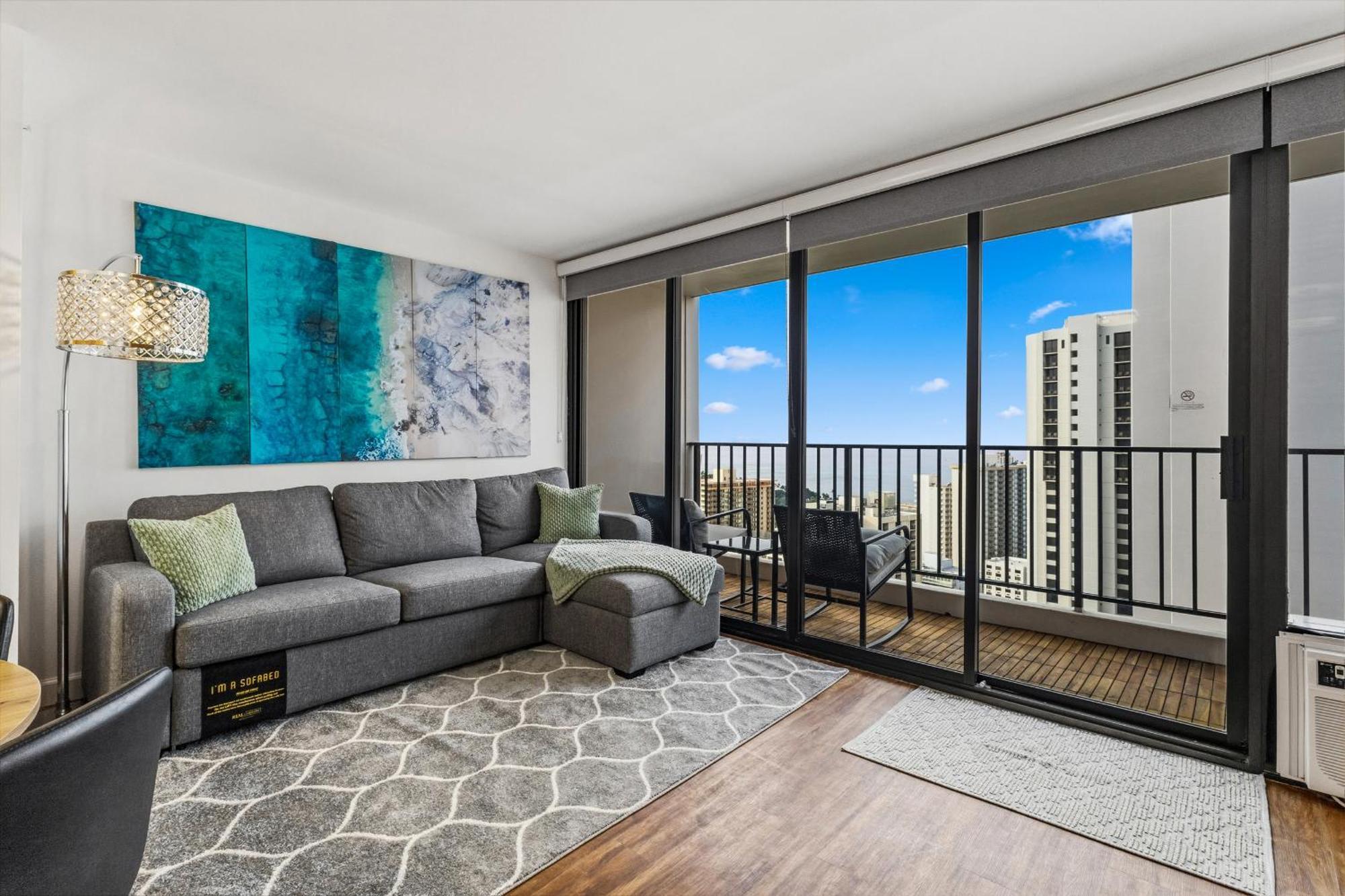 Deluxe One-Bedroom Apartment Ocean View