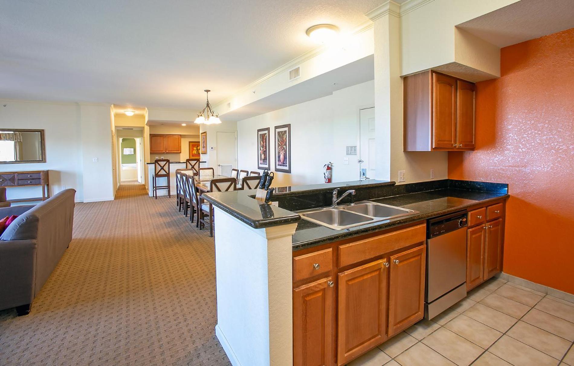 Four-bedroom Four Bath Deluxe Family Suite