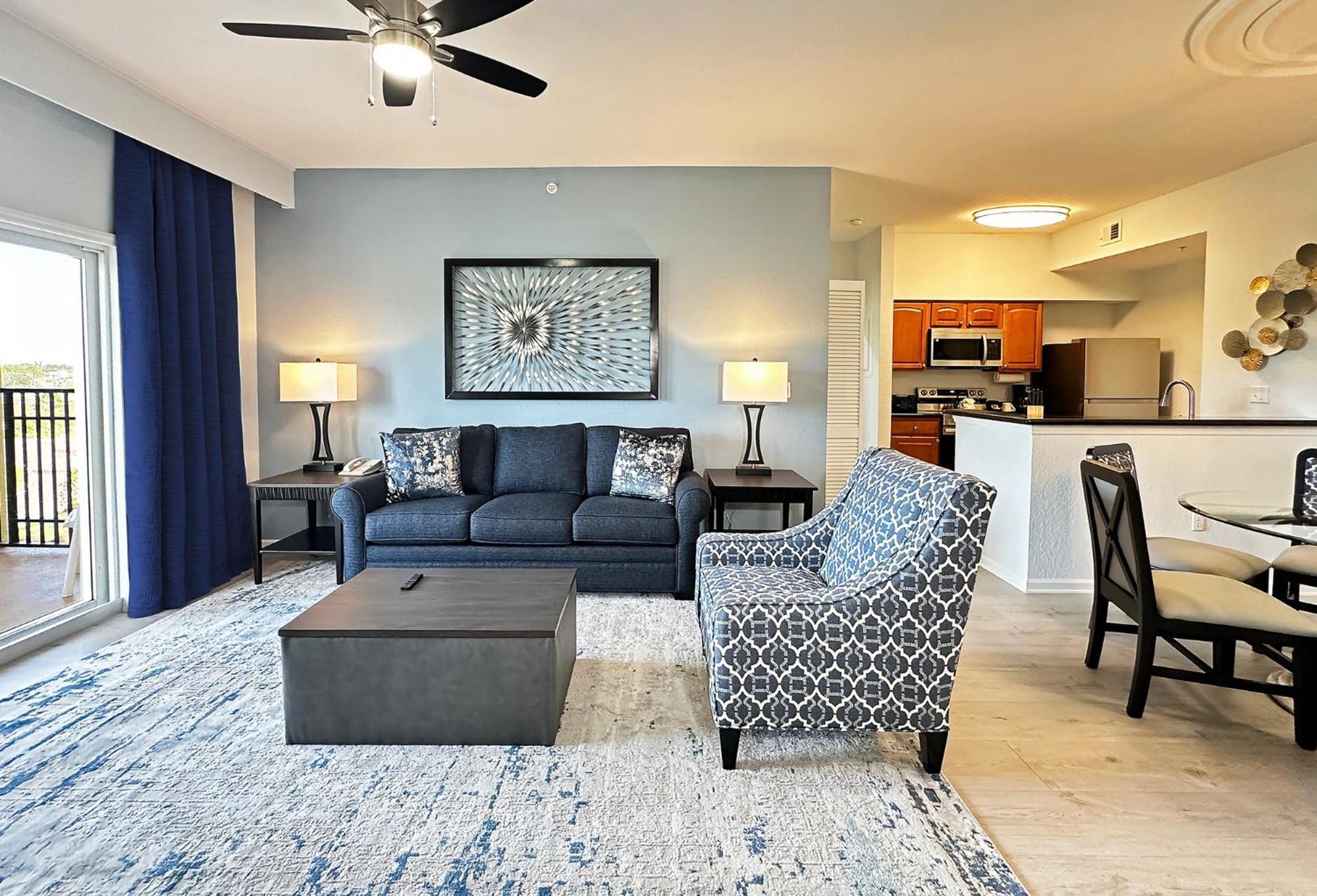 Deluxe King Suite