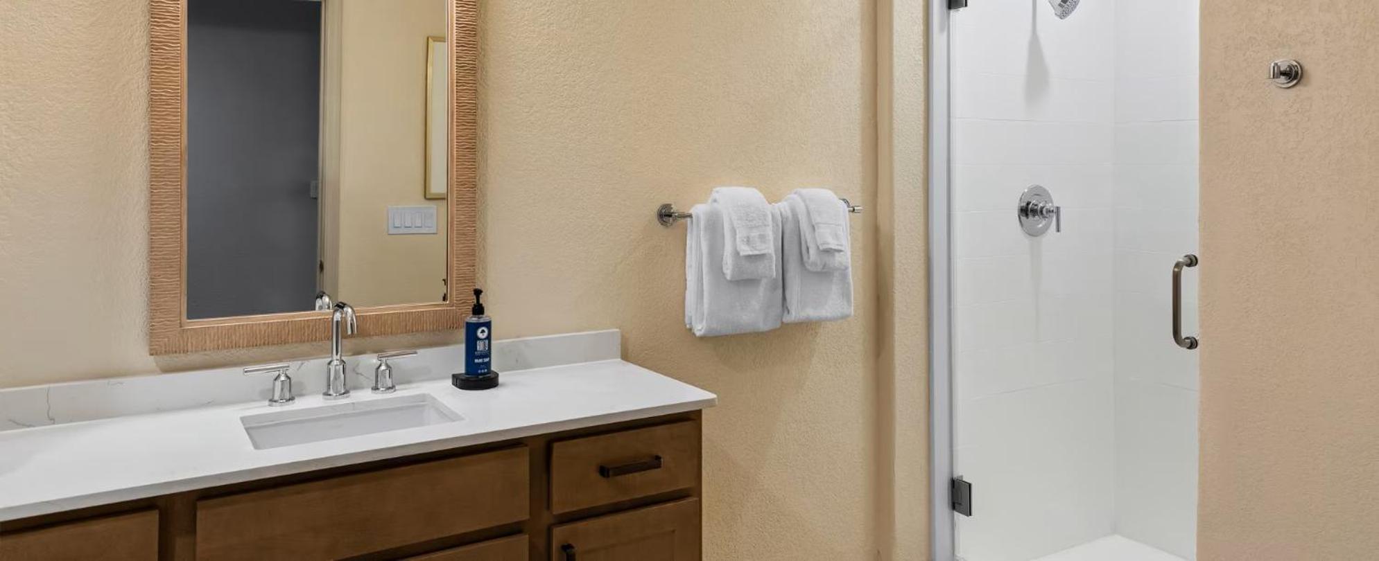 One-Bedroom Suite