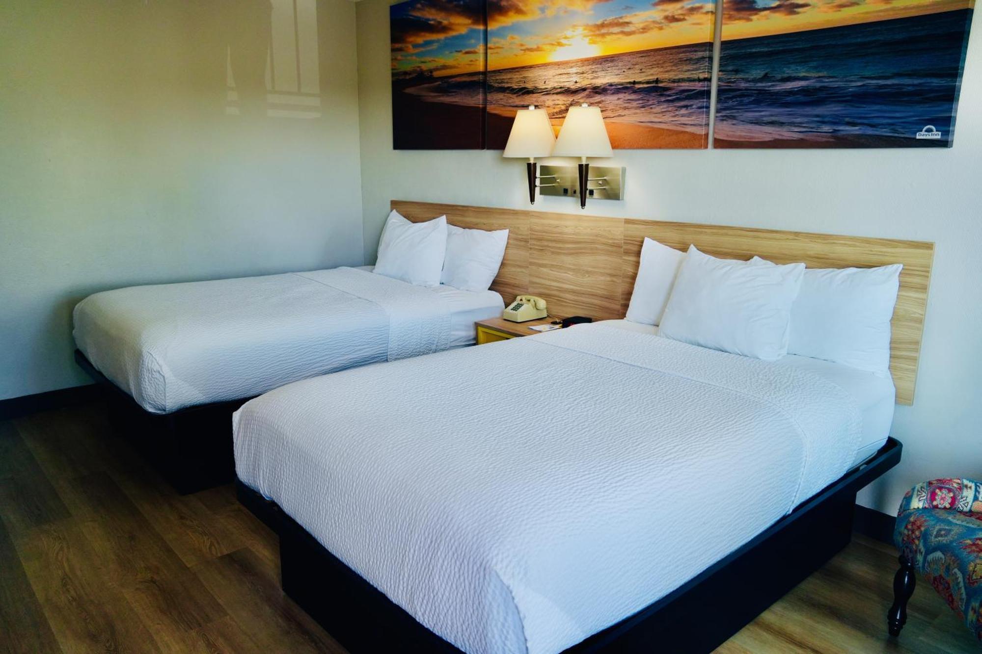 Double Room Two Double Beds Non-Smoking