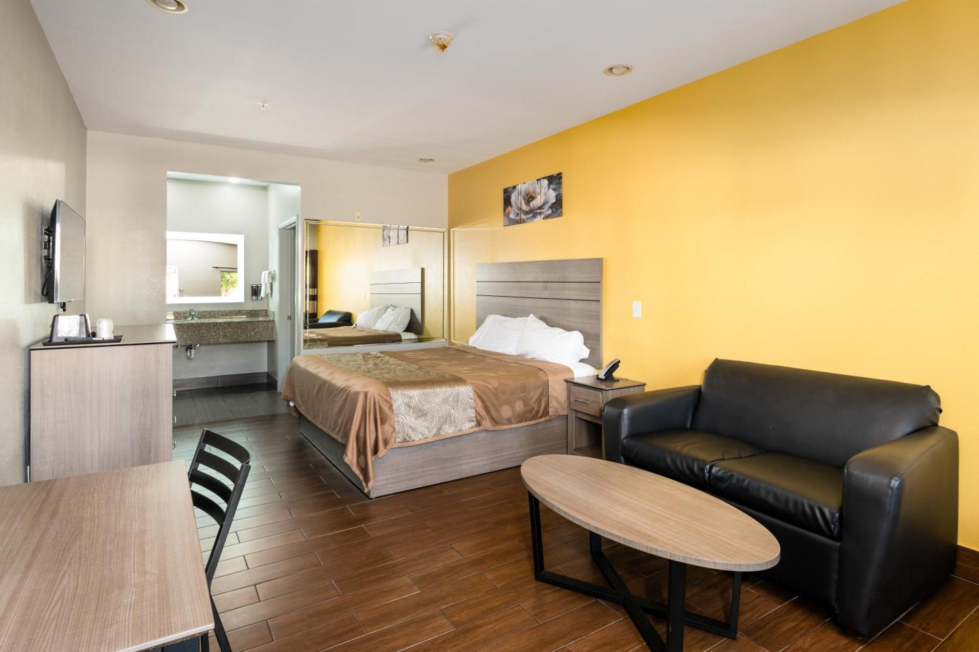 King Room