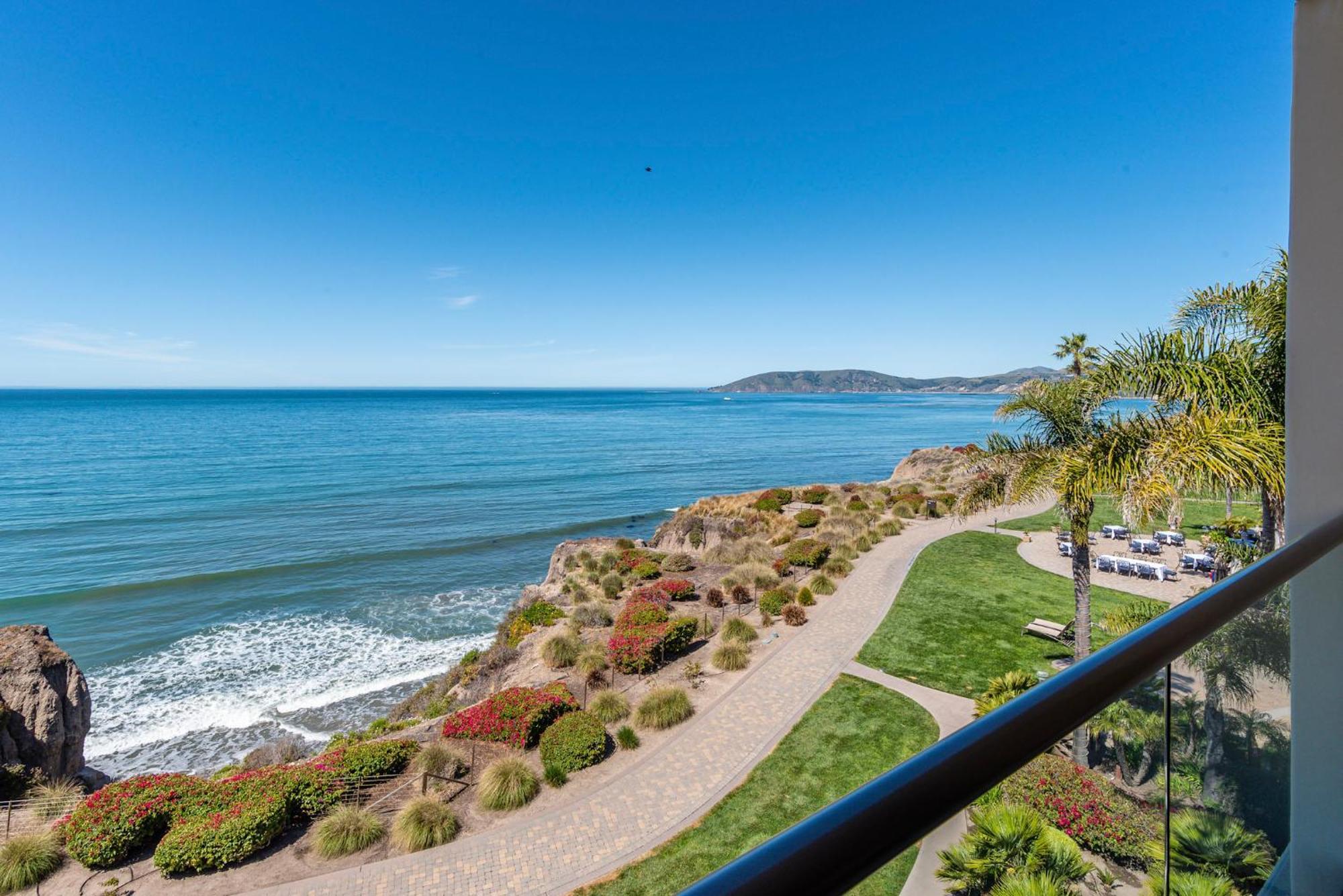 One-Bedroom Suite Ocean View
