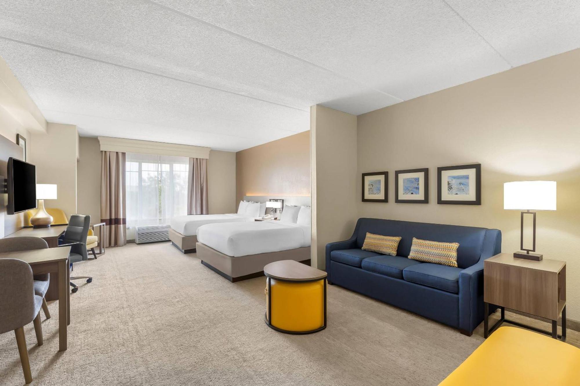 Queen Room Two Queen Beds Disability Access or Non-Smoking