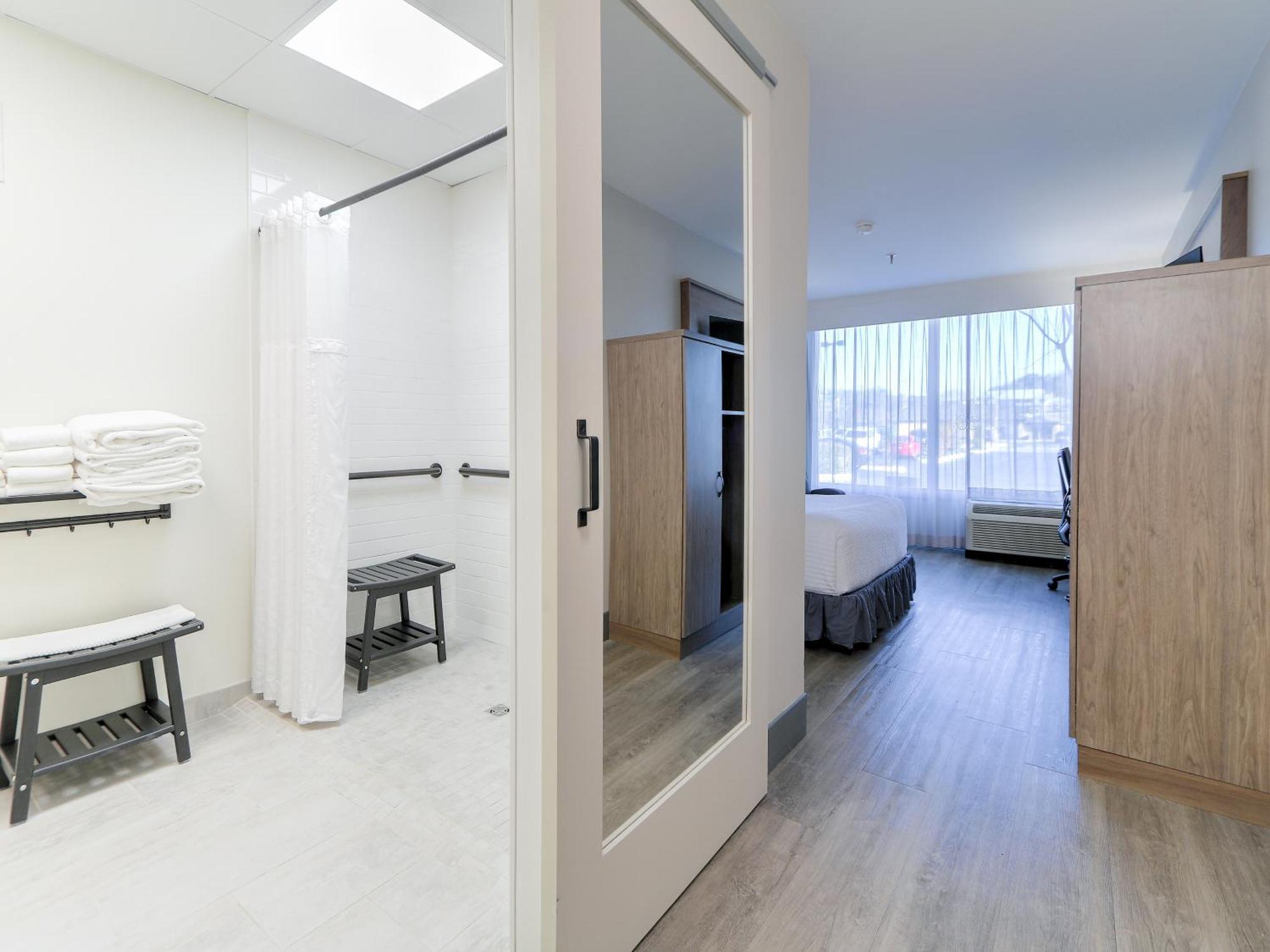 Queen Accessible Roll Shower
