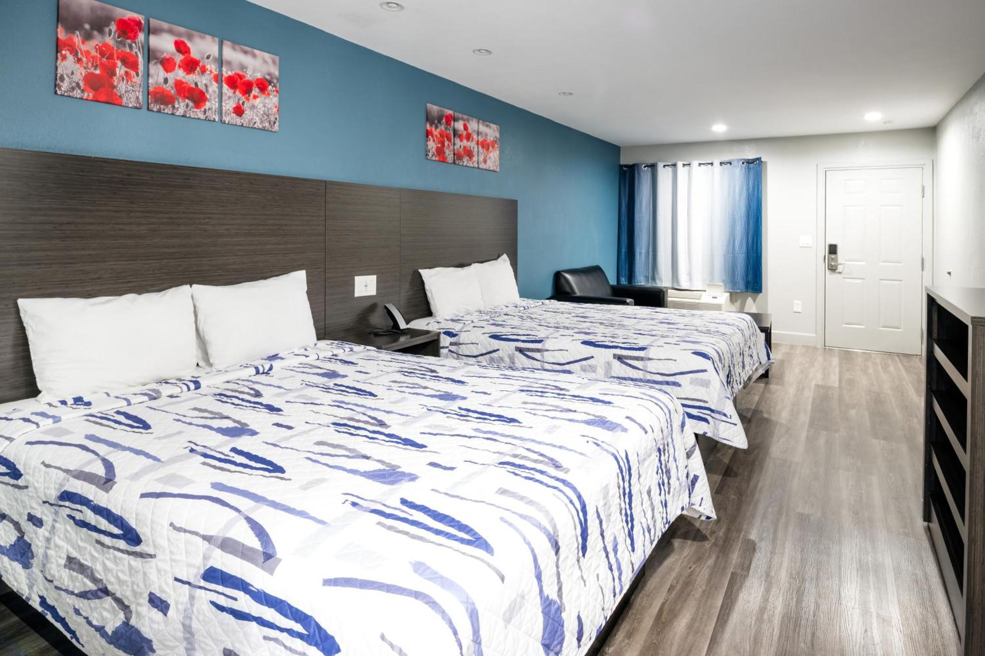 Queen Room