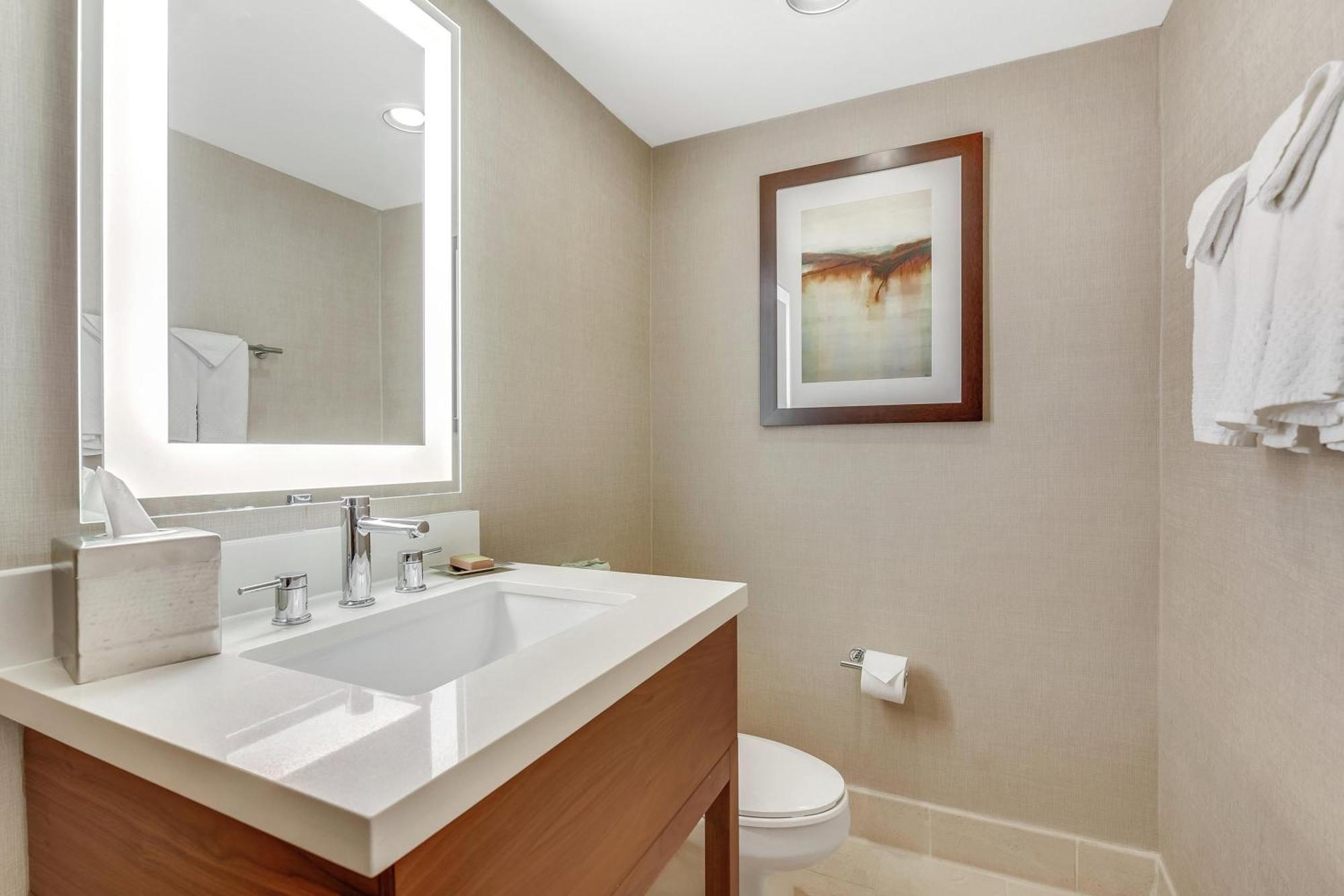 Ambassador Suite