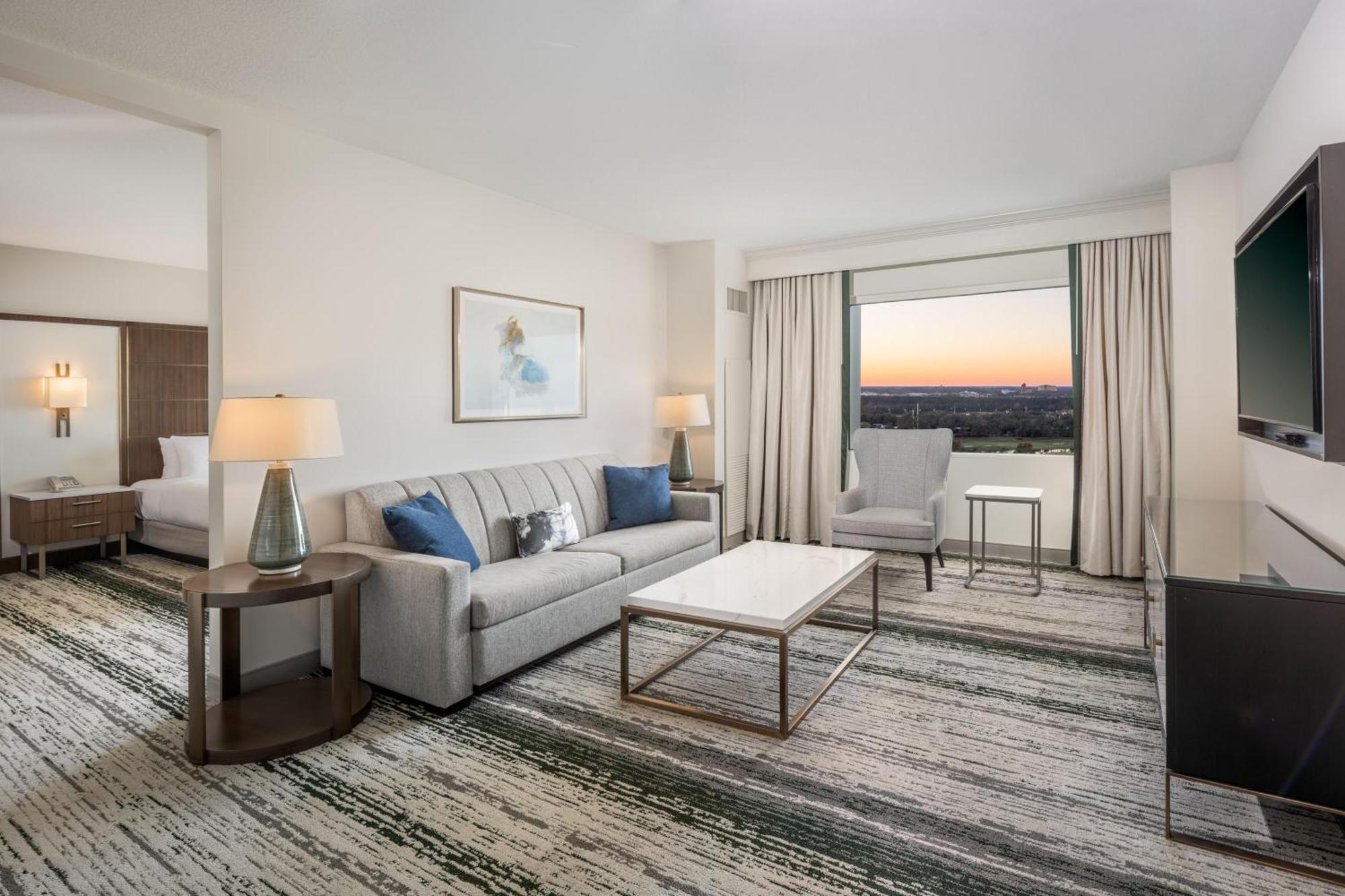 Junior King Suite