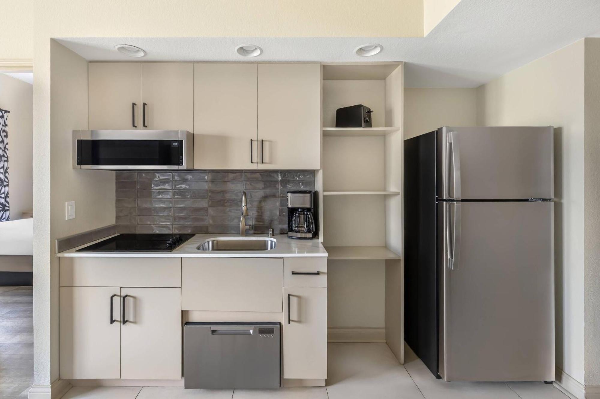 One Bedroom Deluxe