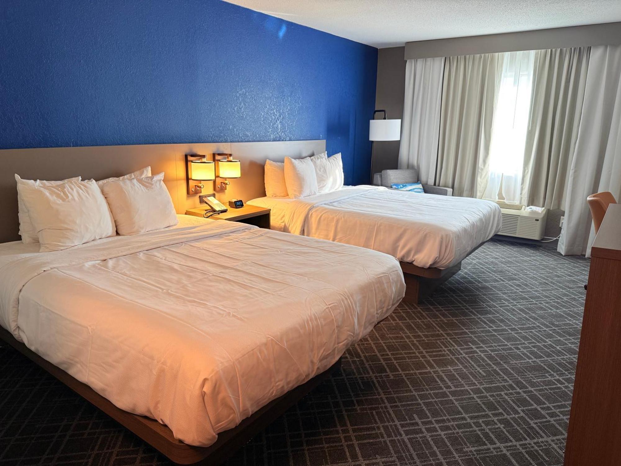 Queen Room Two Queen Beds Non-Smoking