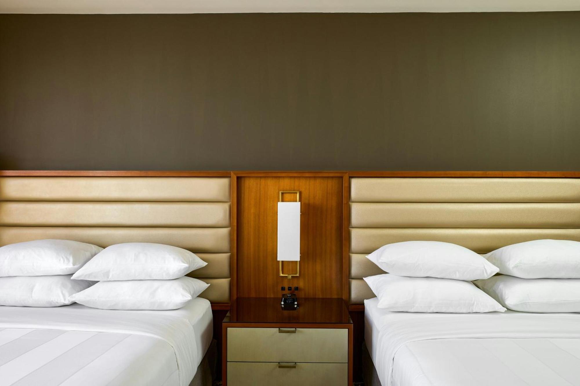 Guest Room Two Queen Beds