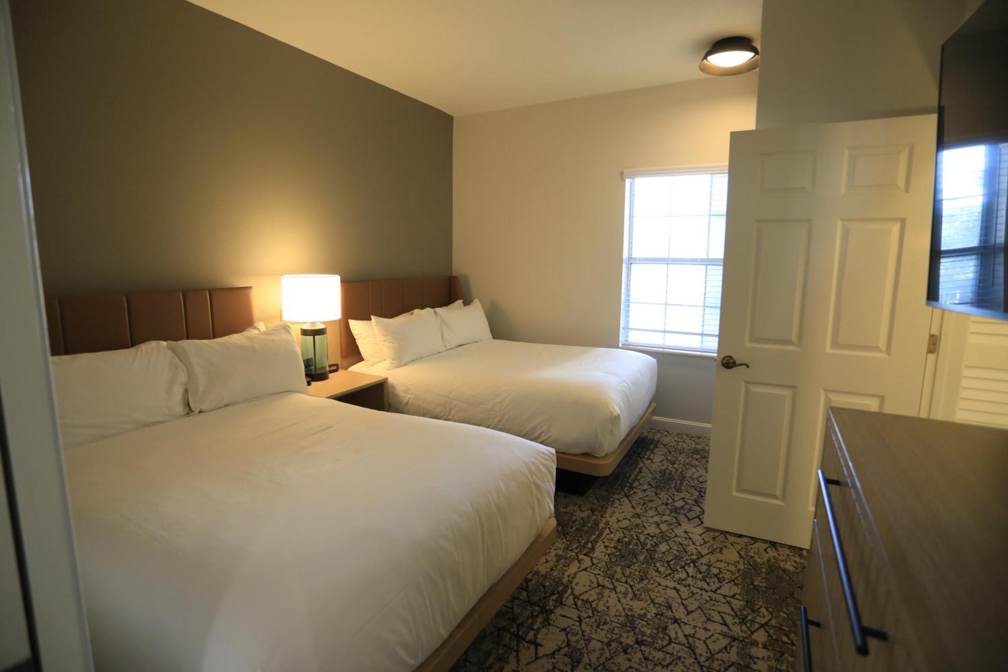 Two-Bedroom Suite
