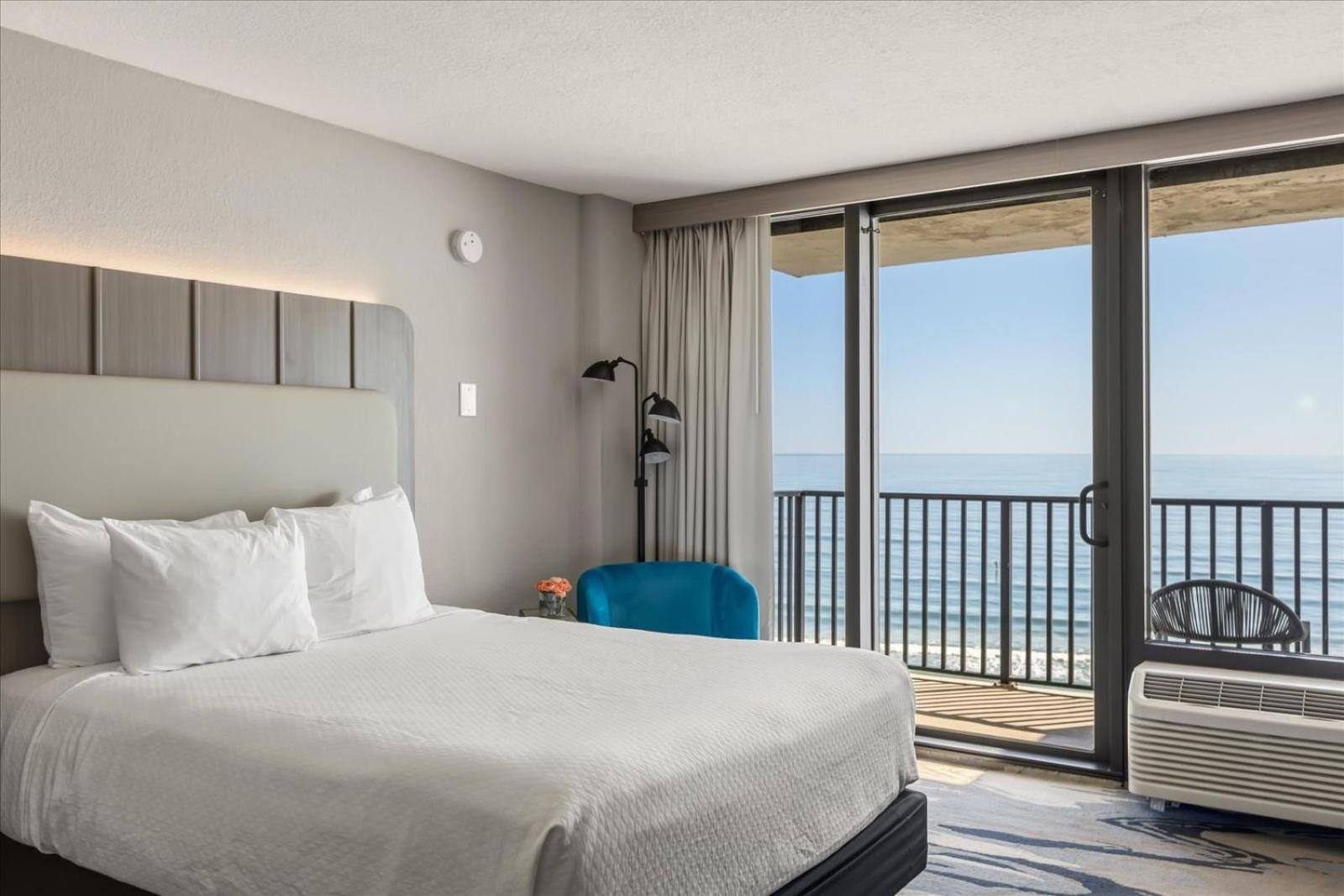Queen Room Sea View