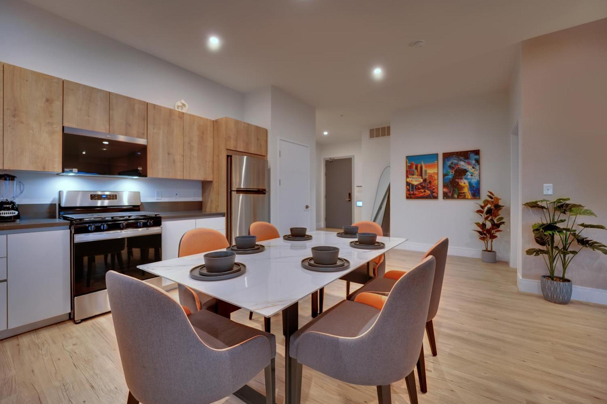 Three Bedroom King Double Queen Suite