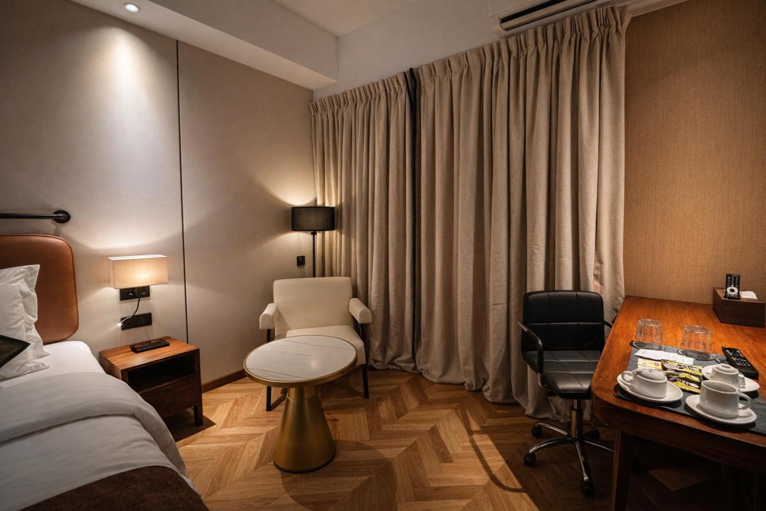 Luxury Triple Room