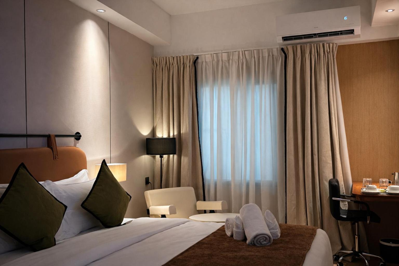 Luxury Triple Room