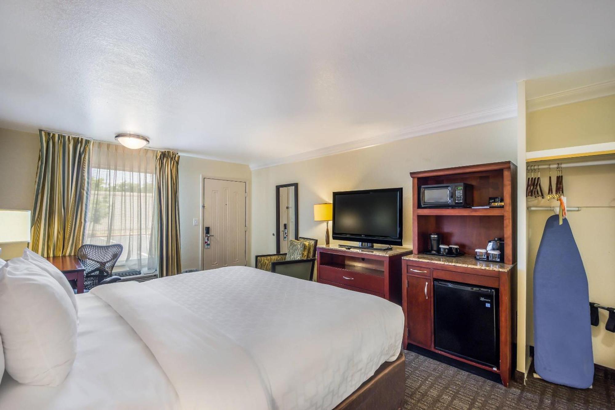 King Room Non-Smoking