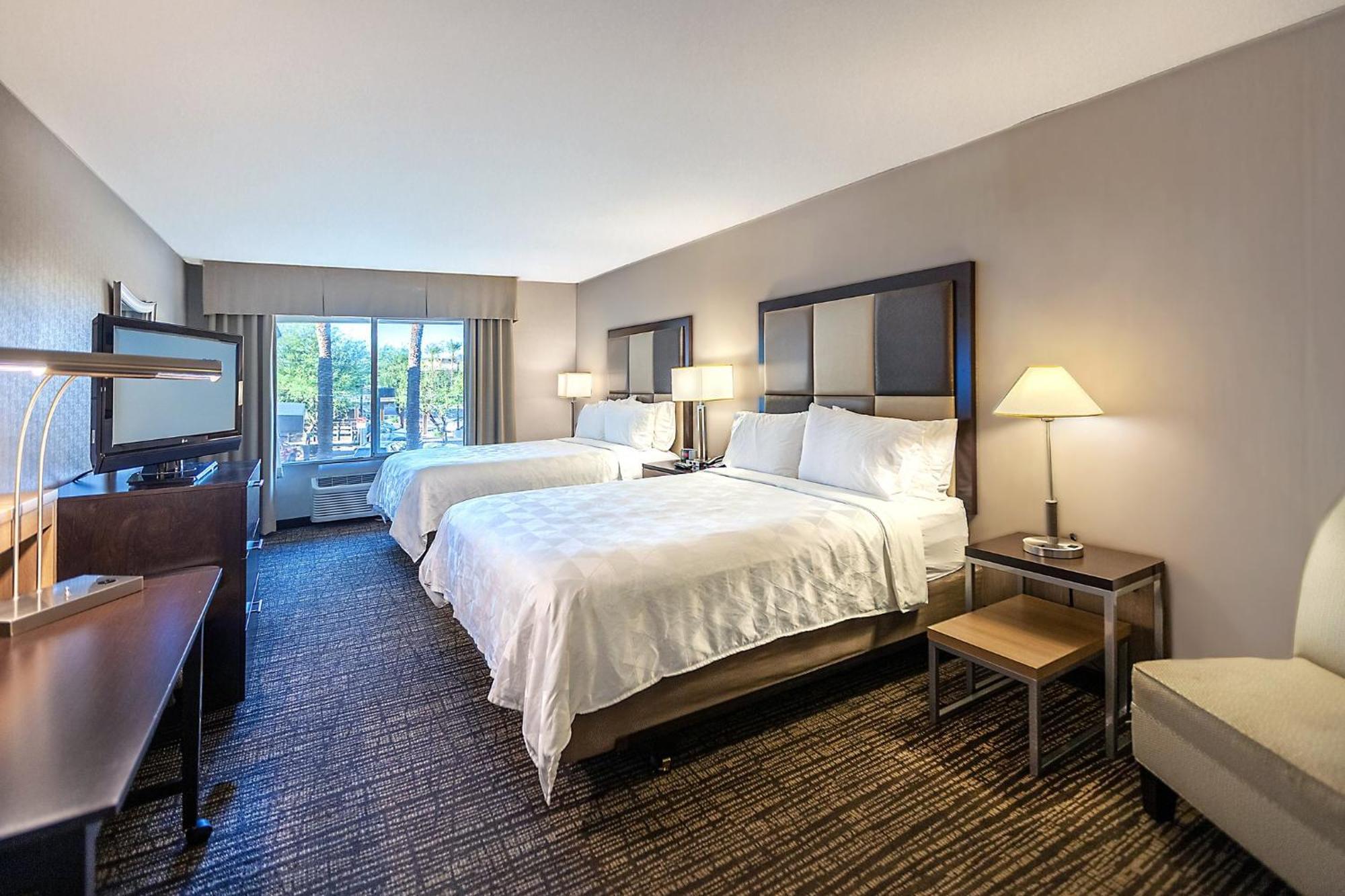 Standard Queen Room Two Queen Beds