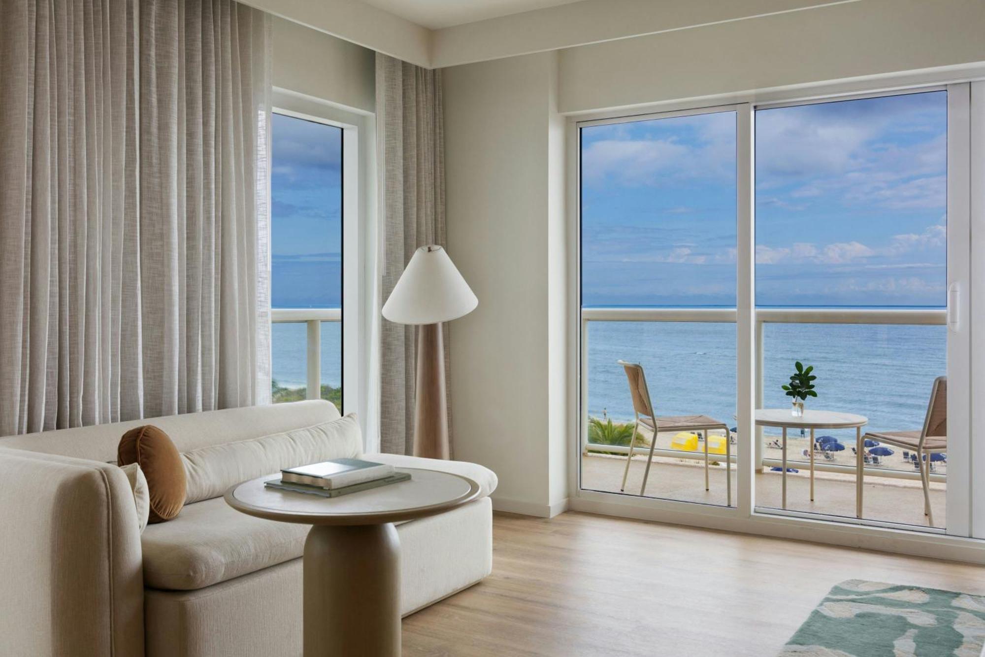 Large Balcony Larger Guest room 1 King Oceanfront Corner room