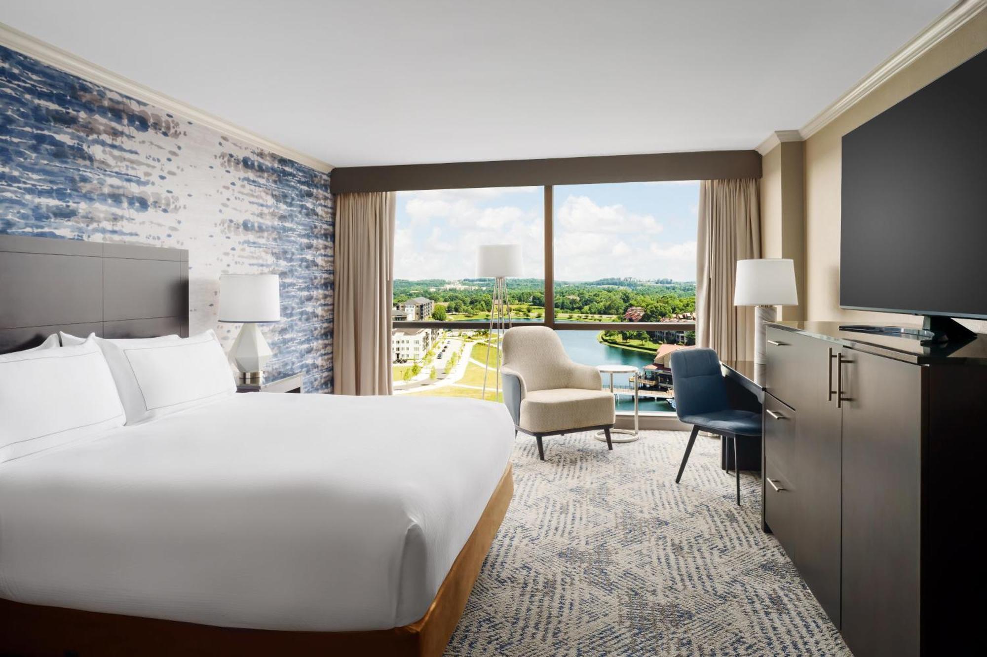 King Room Lake View